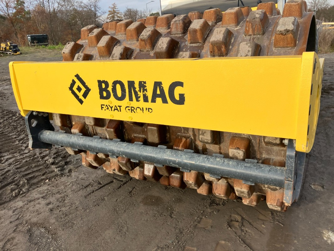 Valjak BOMAG DE BW 213 PDH-5 Stage V/Tier 4f: slika 21 Valjak BOMAG DE BW 213 PDH-5 Stage V/Tier 4f: slika 21