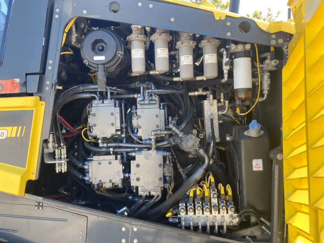 Asfaltni finišer BOMAG IT BF 700 C-2 S500  Stage IV/Tier 4f: slika 6