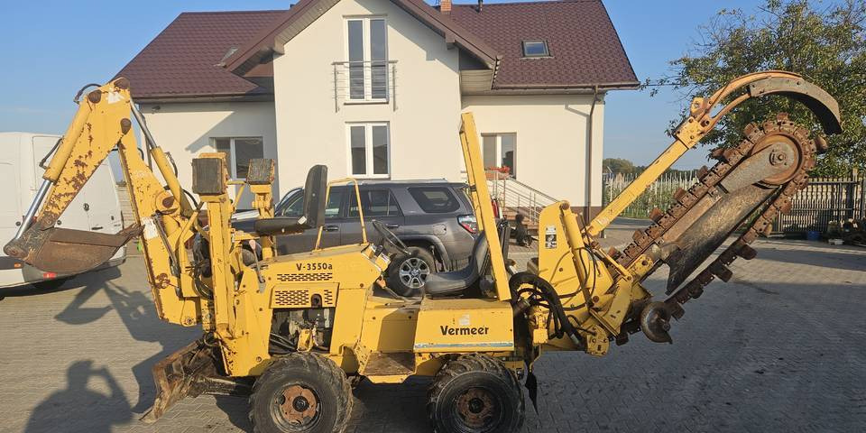 Koparka łańcuchowa Vermeer V3550 przesuw ramie kopiące pług - Rovokopač: slika 1 Koparka łańcuchowa Vermeer V3550 przesuw ramie kopiące pług - Rovokopač: slika 1