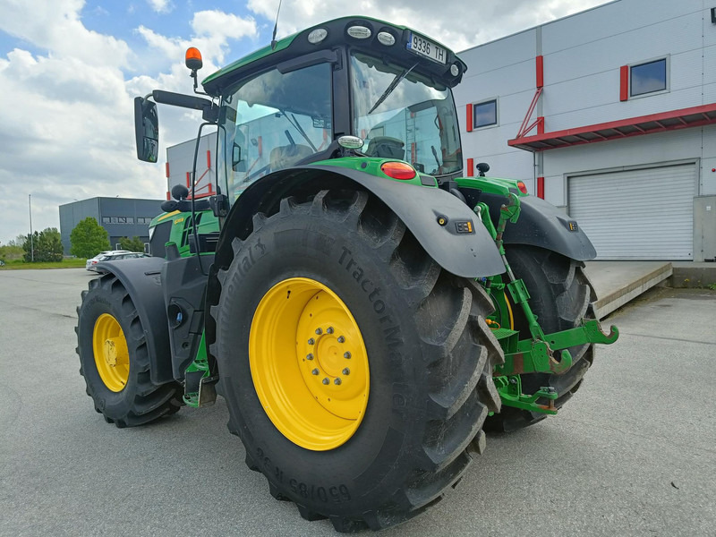 John Deere 6215R - Traktor: slika 5 John Deere 6215R - Traktor: slika 5