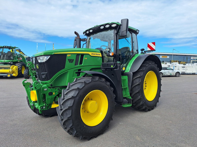 John Deere 6R 175 - Traktor: slika 3 John Deere 6R 175 - Traktor: slika 3