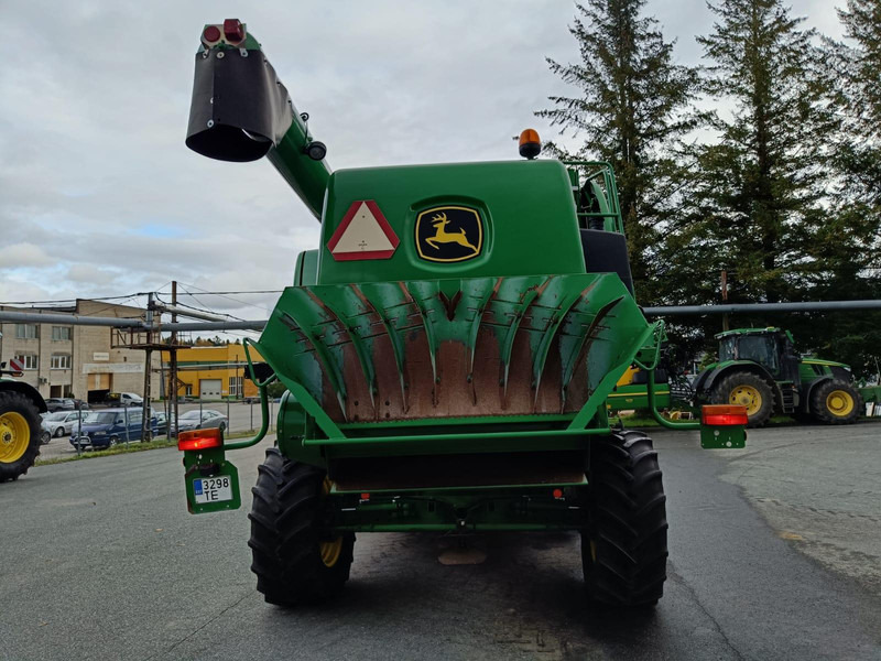 John Deere T550 - Kombinovani kombajn: slika 4 John Deere T550 - Kombinovani kombajn: slika 4