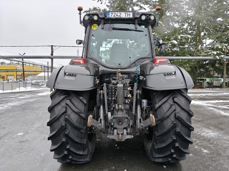 Valtra T255 Versu RTK - Traktor: slika 4 Valtra T255 Versu RTK - Traktor: slika 4