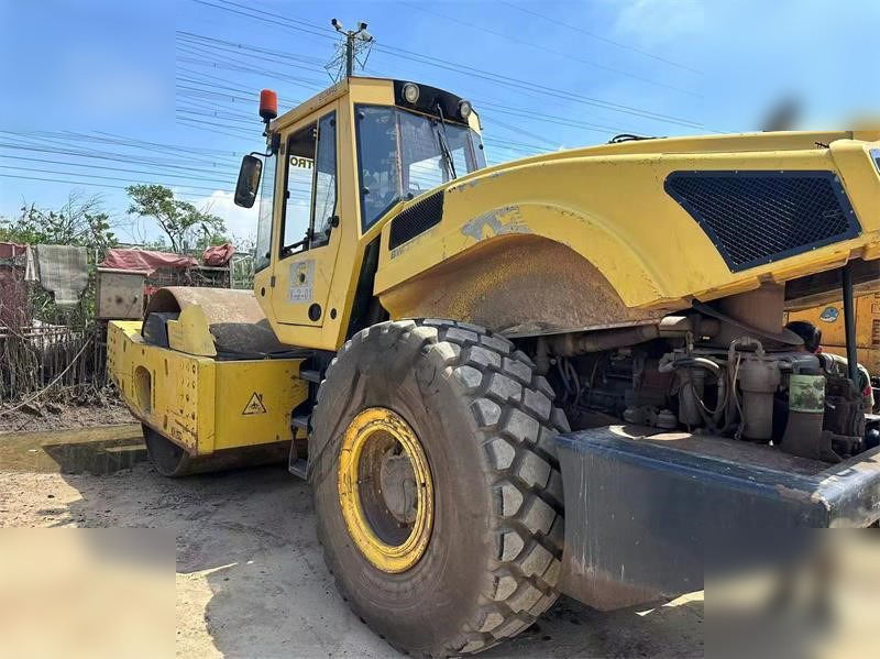 BOMAG BW226DH-4 - Valjak: slika 3 BOMAG BW226DH-4 - Valjak: slika 3