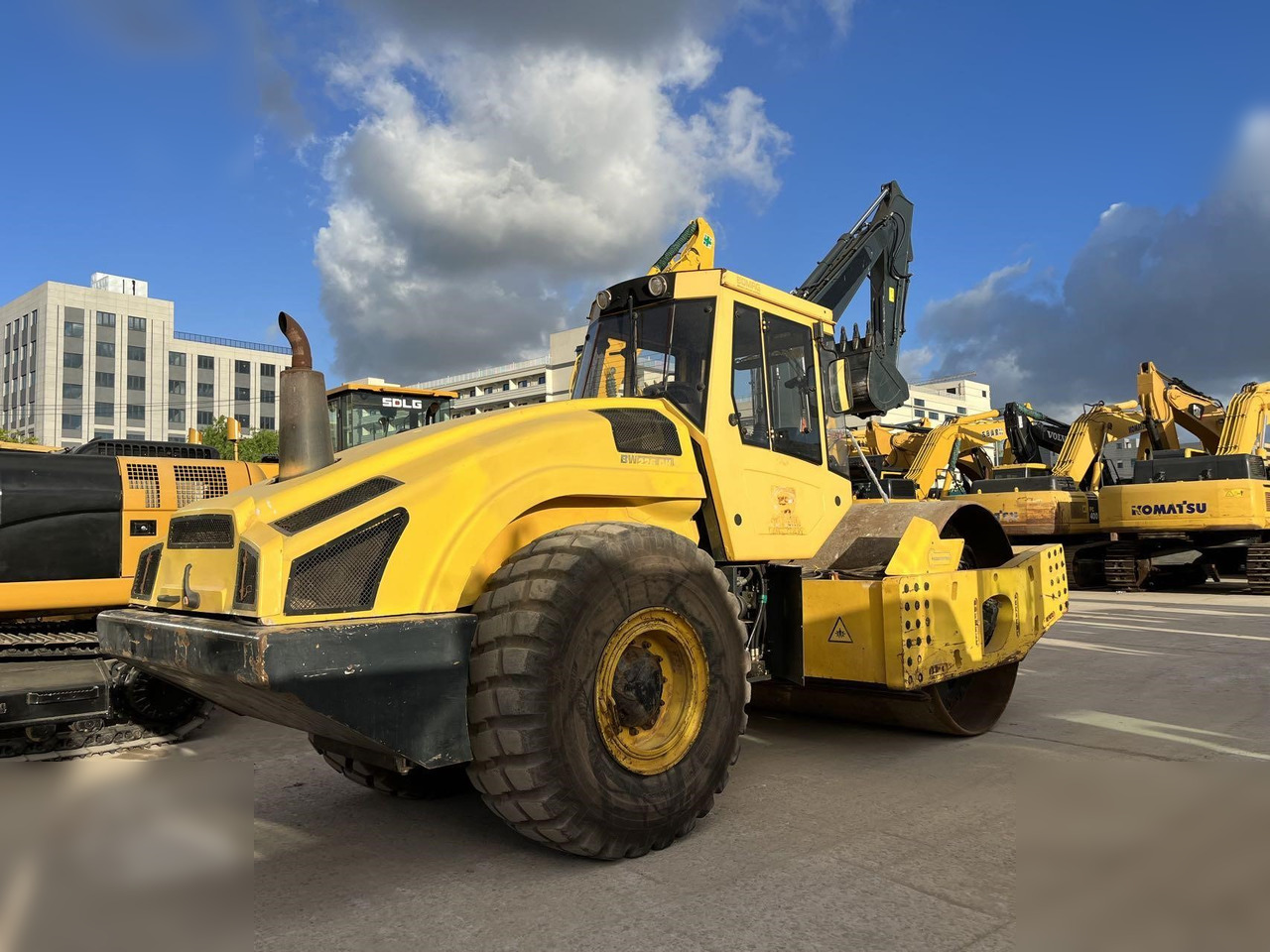 BOMAG BW226DH-4 - Valjak: slika 2 BOMAG BW226DH-4 - Valjak: slika 2