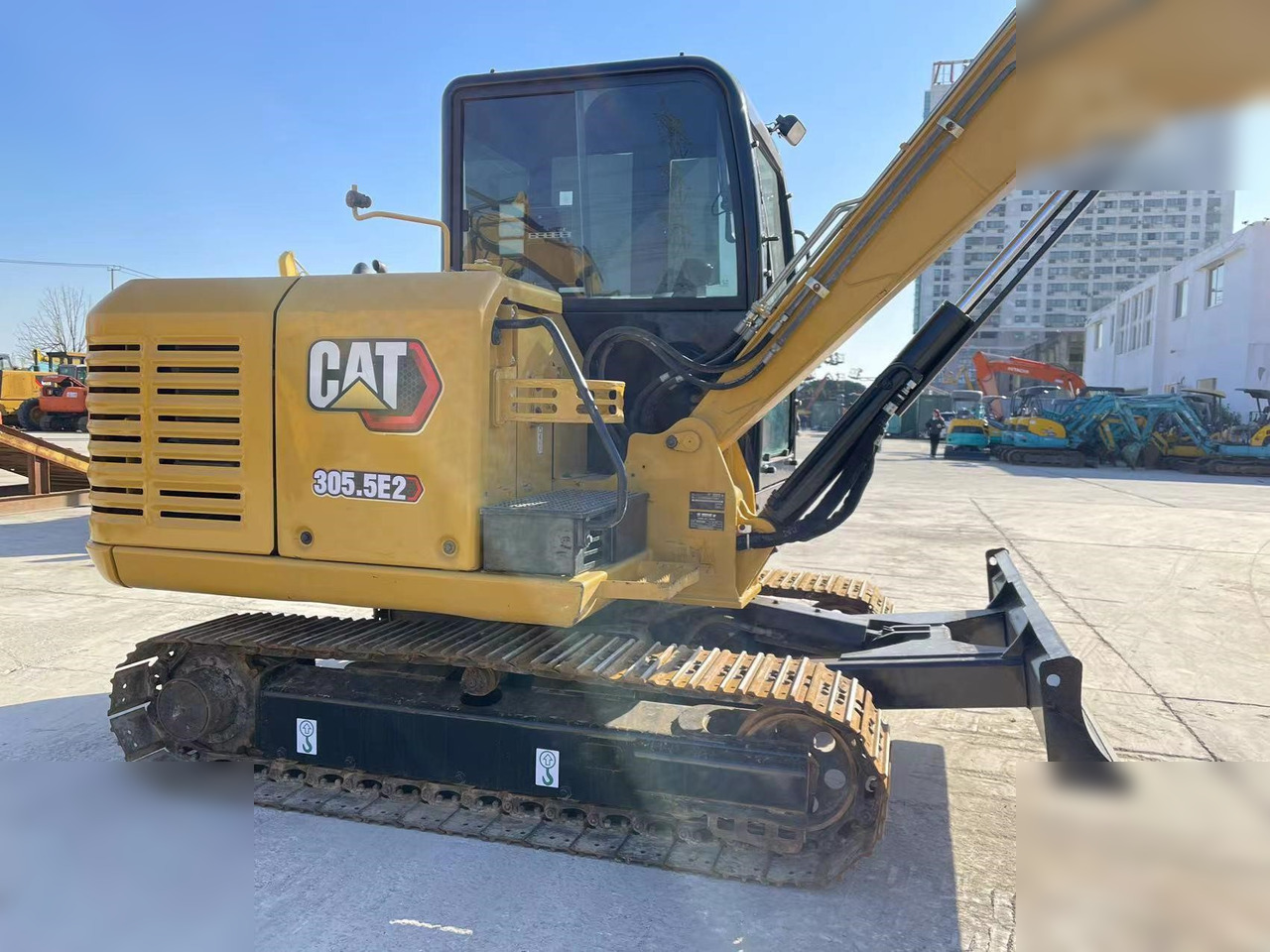 CATERPILLAR 305.5E2 - Mini bager: slika 3 CATERPILLAR 305.5E2 - Mini bager: slika 3