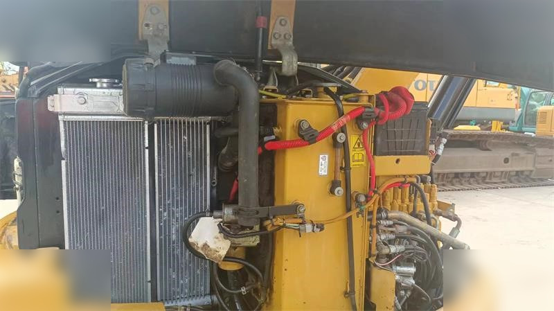 CATERPILLAR 305C CR - Mini bager: slika 5 CATERPILLAR 305C CR - Mini bager: slika 5