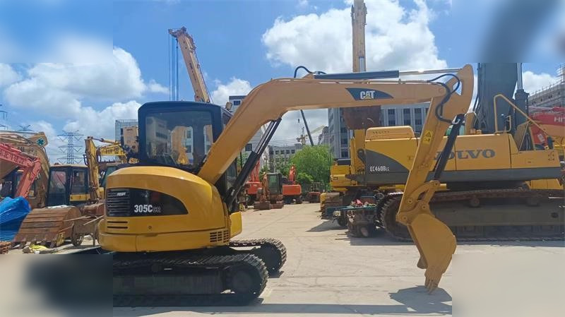 CATERPILLAR 305C CR - Mini bager: slika 2 CATERPILLAR 305C CR - Mini bager: slika 2