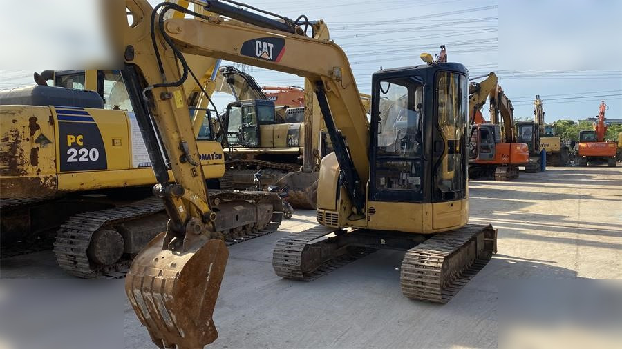 CATERPILLAR 305C CR - Mini bager: slika 1 CATERPILLAR 305C CR - Mini bager: slika 1