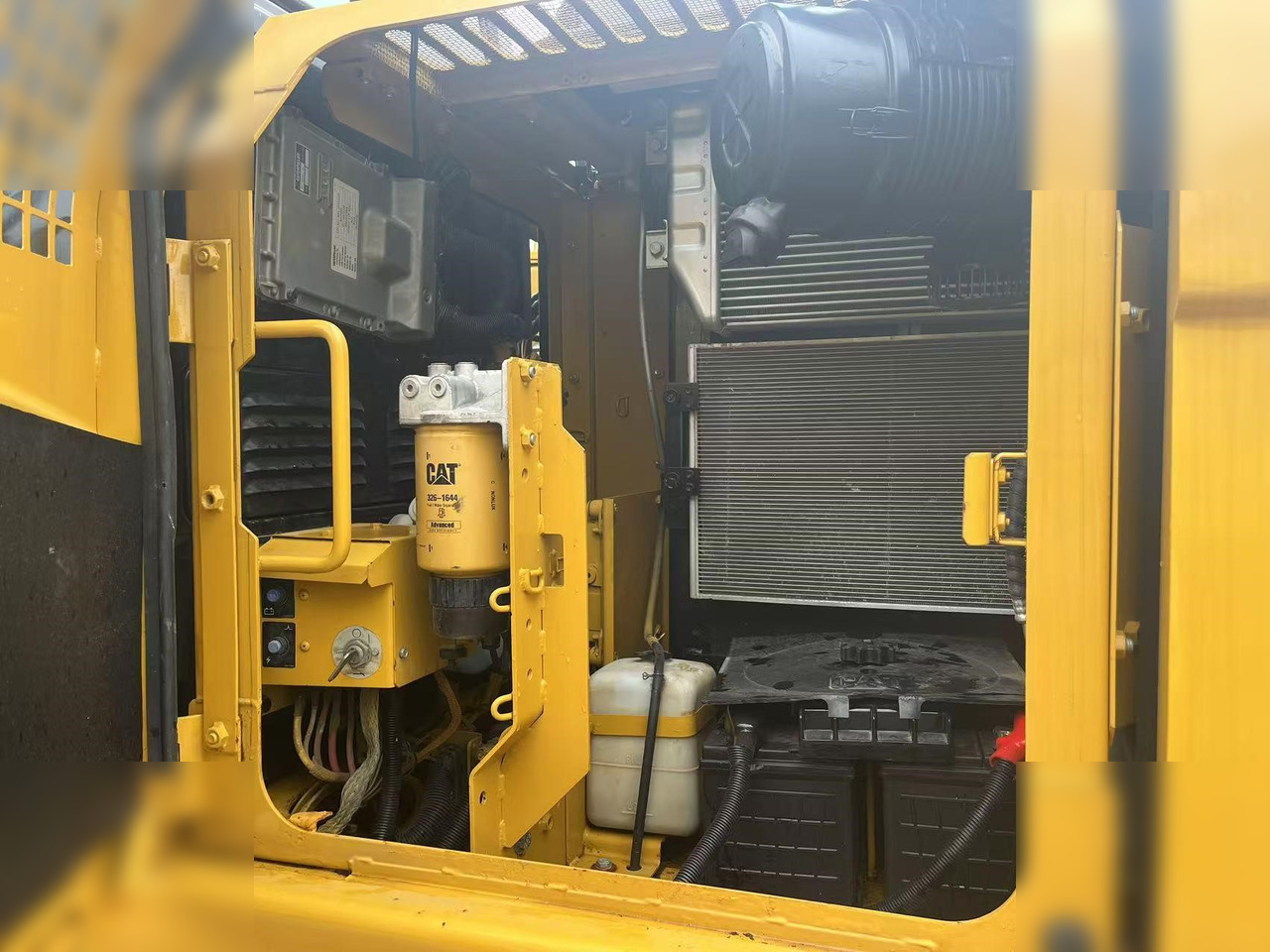 CATERPILLAR 312D2 GC - Bager guseničar: slika 4 CATERPILLAR 312D2 GC - Bager guseničar: slika 4