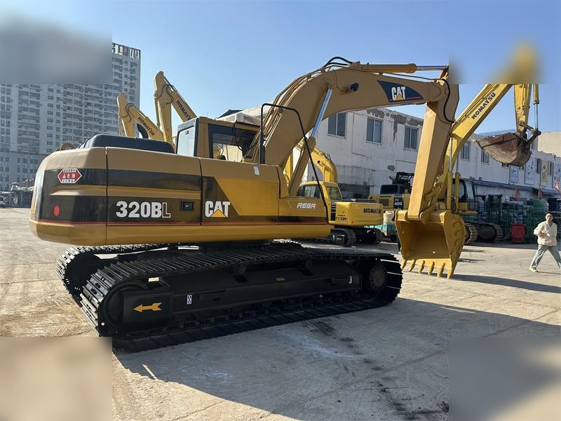 CATERPILLAR 320BL - Bager guseničar: slika 3 CATERPILLAR 320BL - Bager guseničar: slika 3