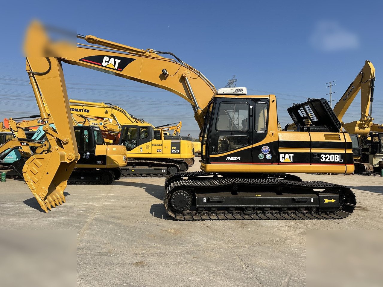CATERPILLAR 320BL - Bager guseničar: slika 4 CATERPILLAR 320BL - Bager guseničar: slika 4