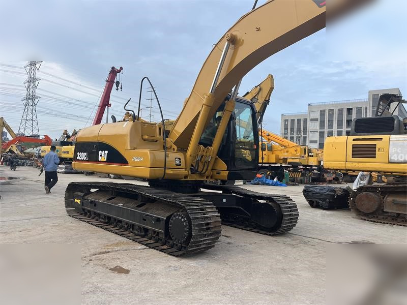 CATERPILLAR 320CL - Bager guseničar: slika 3 CATERPILLAR 320CL - Bager guseničar: slika 3