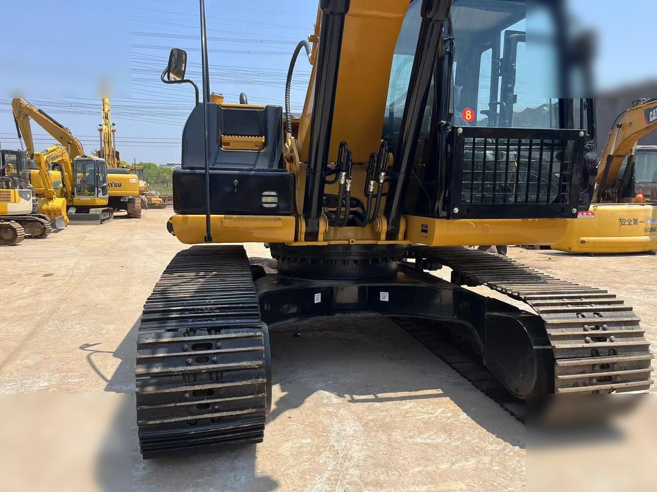 CATERPILLAR 320D - Bager guseničar: slika 4 CATERPILLAR 320D - Bager guseničar: slika 4