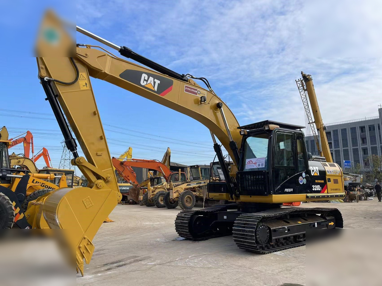 CATERPILLAR 320D2 - Bager guseničar: slika 1 CATERPILLAR 320D2 - Bager guseničar: slika 1