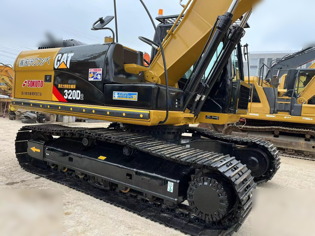 CATERPILLAR 320D2 - Bager guseničar: slika 5 CATERPILLAR 320D2 - Bager guseničar: slika 5