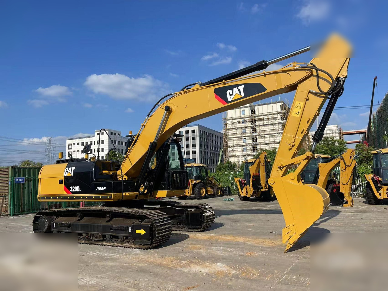 CATERPILLAR 320DL - Bager guseničar: slika 4 CATERPILLAR 320DL - Bager guseničar: slika 4