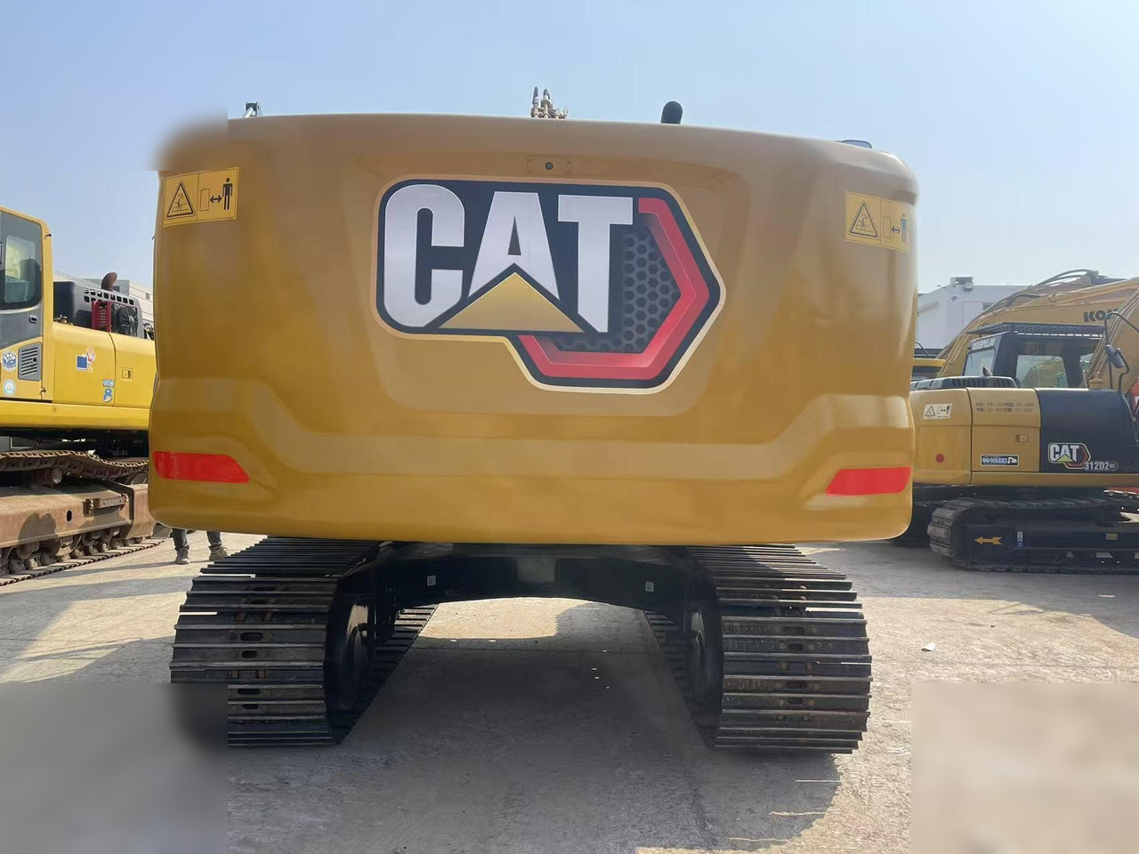 CATERPILLAR 320GC - Bager guseničar: slika 2 CATERPILLAR 320GC - Bager guseničar: slika 2