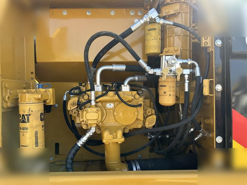 CATERPILLAR 323D - Bager guseničar: slika 5 CATERPILLAR 323D - Bager guseničar: slika 5