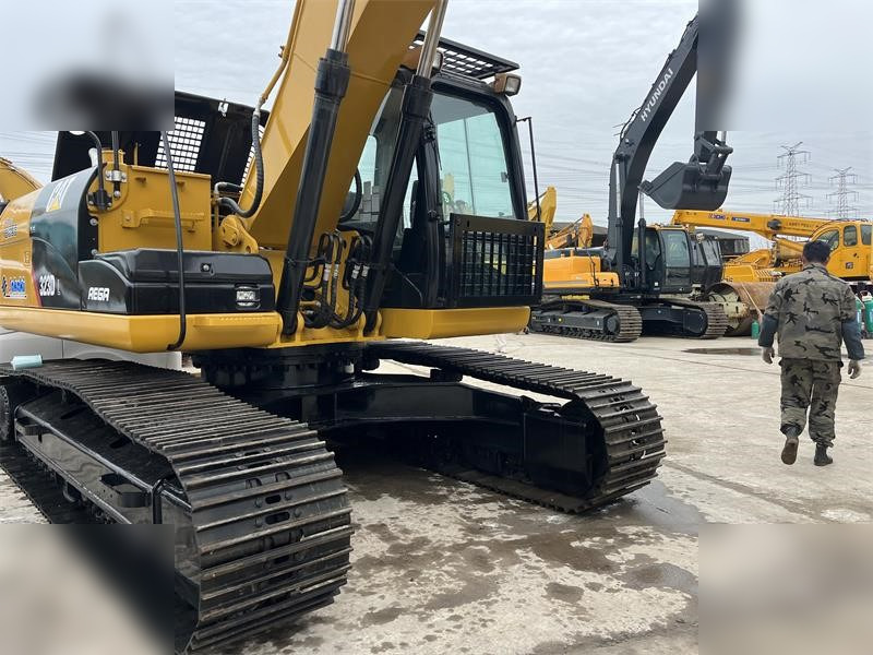 CATERPILLAR 323DL - Bager guseničar: slika 4 CATERPILLAR 323DL - Bager guseničar: slika 4
