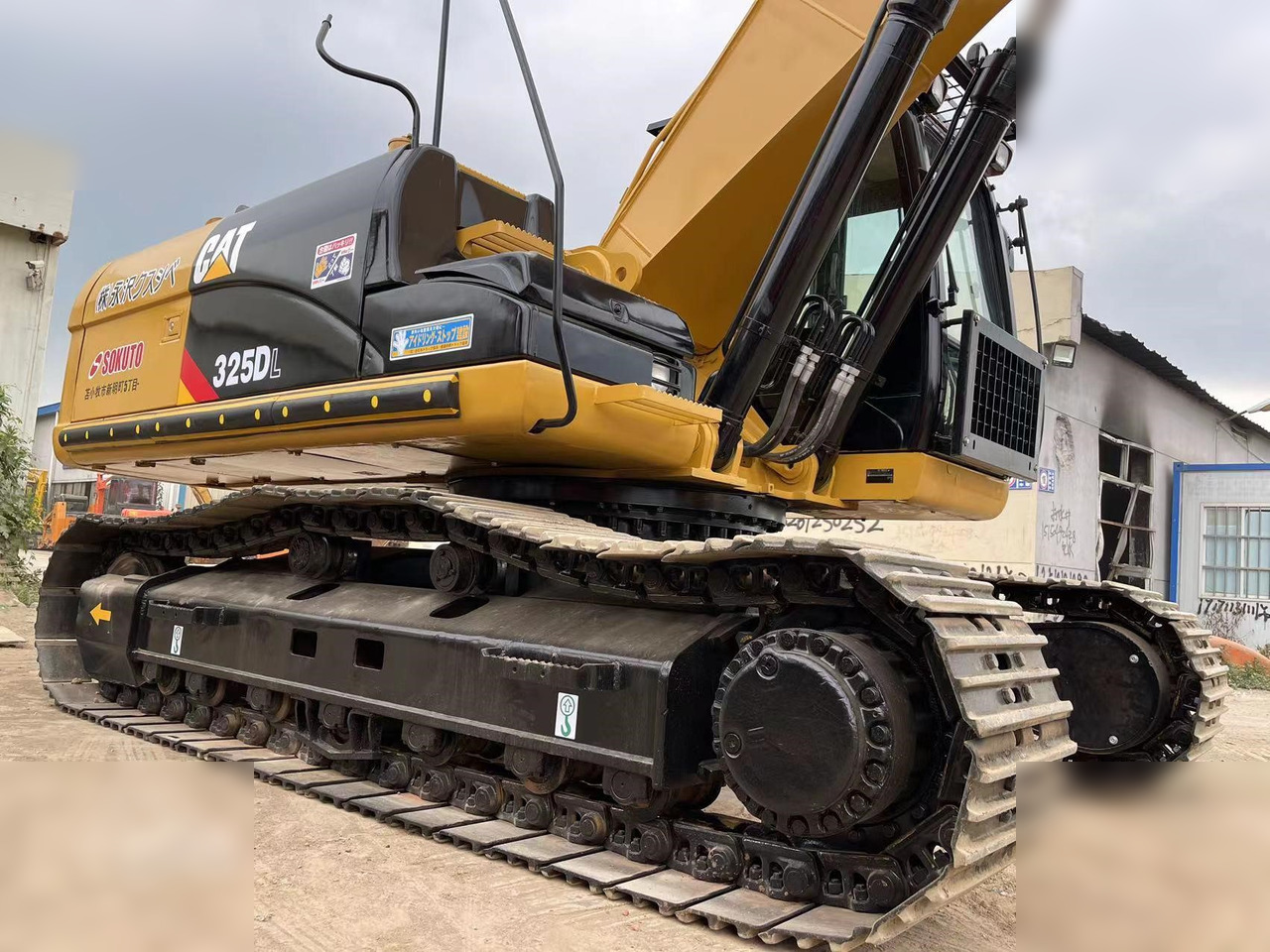 Bager guseničar CATERPILLAR 325DL: slika 6