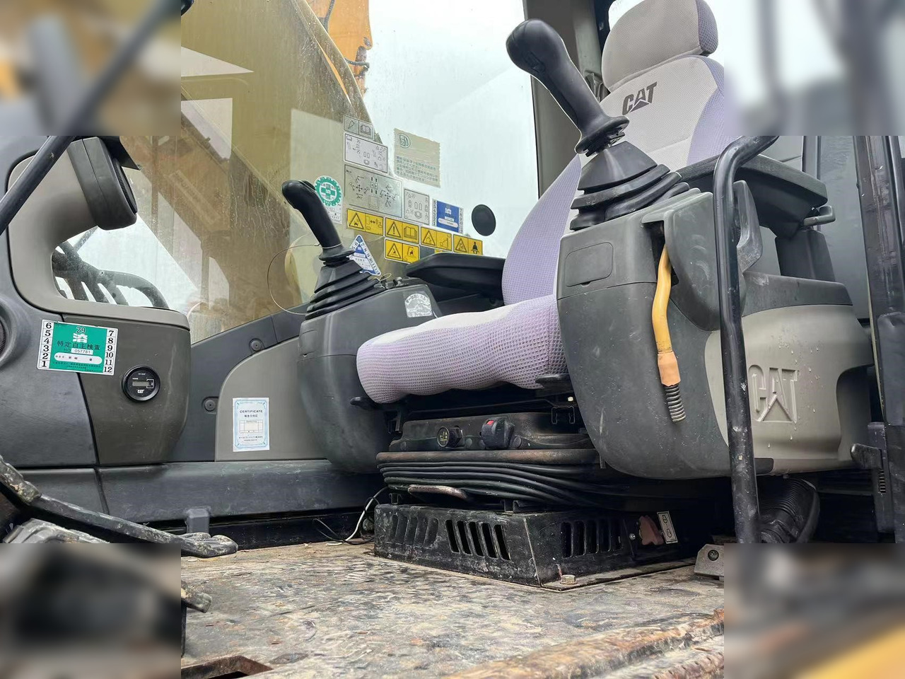 CATERPILLAR 329D - Bager guseničar: slika 3 CATERPILLAR 329D - Bager guseničar: slika 3