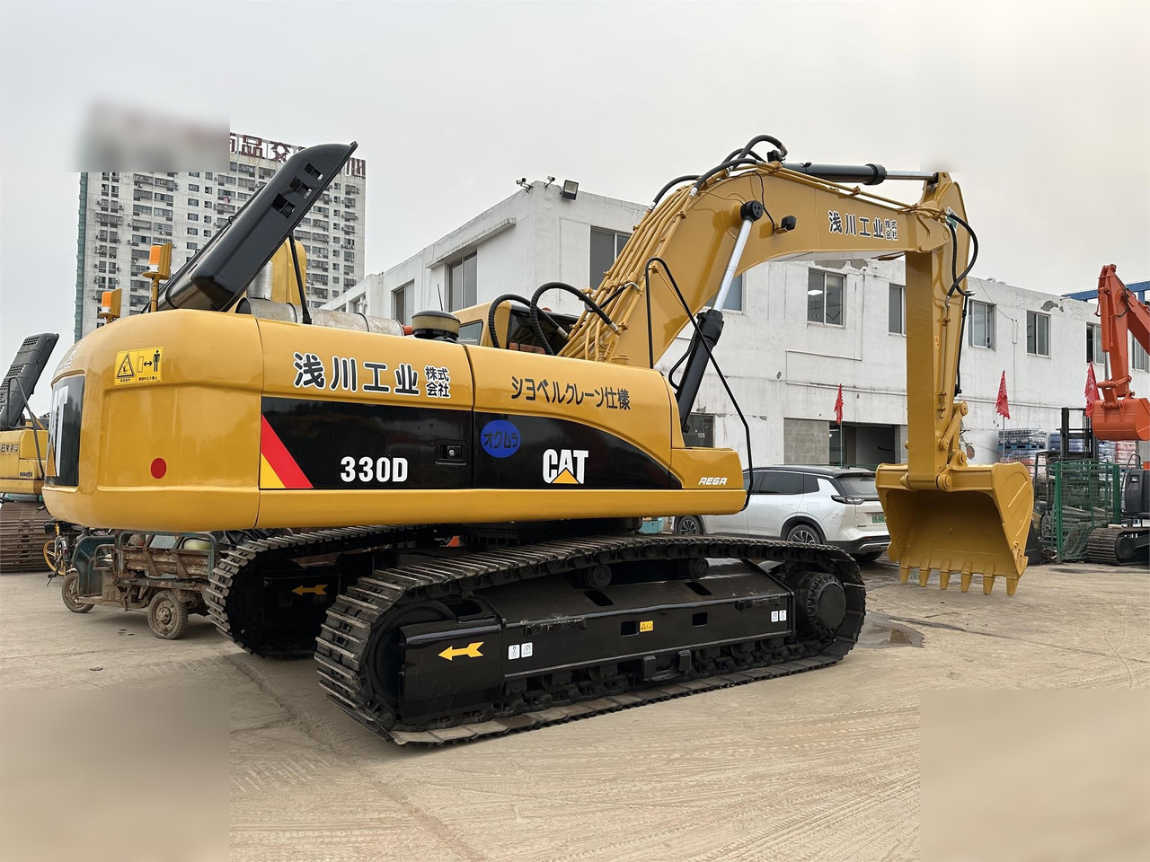 CATERPILLAR 330D - Bager guseničar: slika 2 CATERPILLAR 330D - Bager guseničar: slika 2