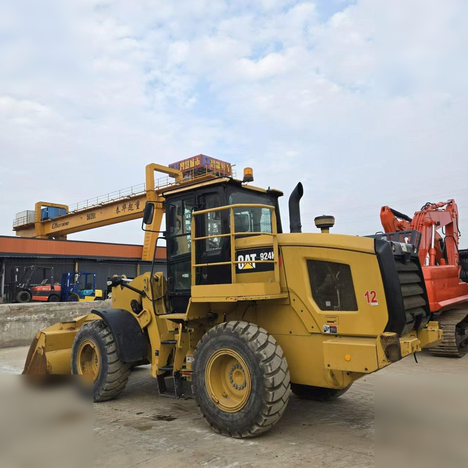 CATERPILLAR 924K - Utovarivač točkaš: slika 2 CATERPILLAR 924K - Utovarivač točkaš: slika 2