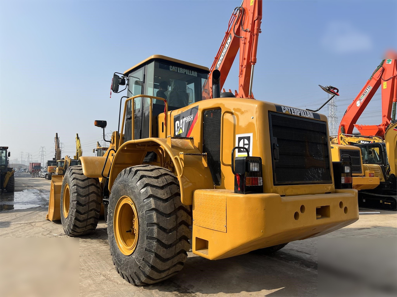 CATERPILLAR 966H - Utovarivač točkaš: slika 2 CATERPILLAR 966H - Utovarivač točkaš: slika 2