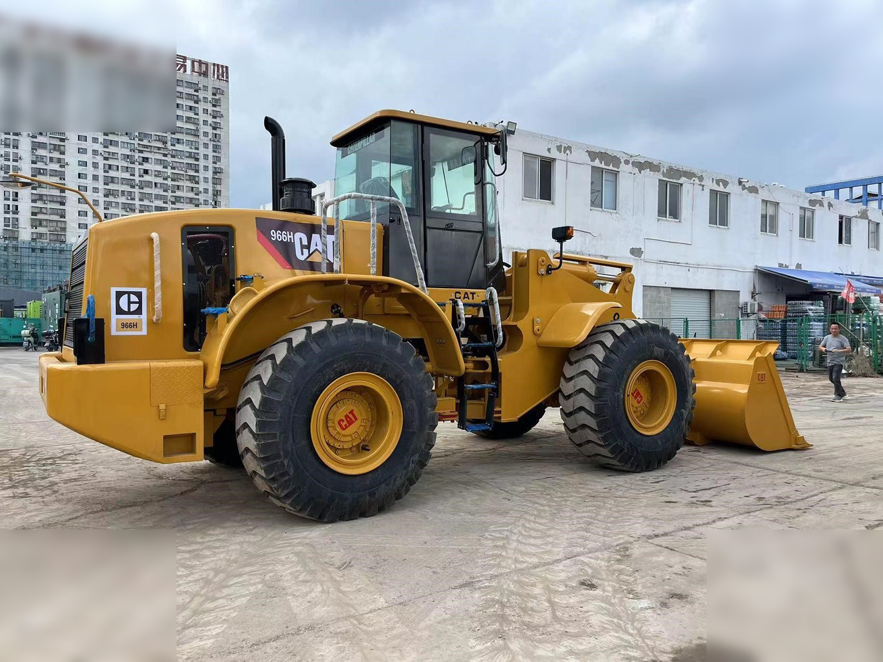 CATERPILLAR 966H - Utovarivač točkaš: slika 2 CATERPILLAR 966H - Utovarivač točkaš: slika 2