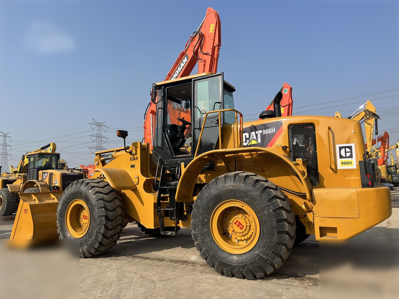 CATERPILLAR 966H - Utovarivač točkaš: slika 3 CATERPILLAR 966H - Utovarivač točkaš: slika 3