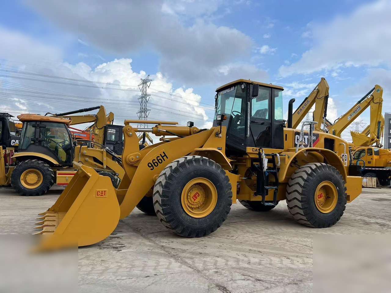 CATERPILLAR 966H - Utovarivač točkaš: slika 3 CATERPILLAR 966H - Utovarivač točkaš: slika 3