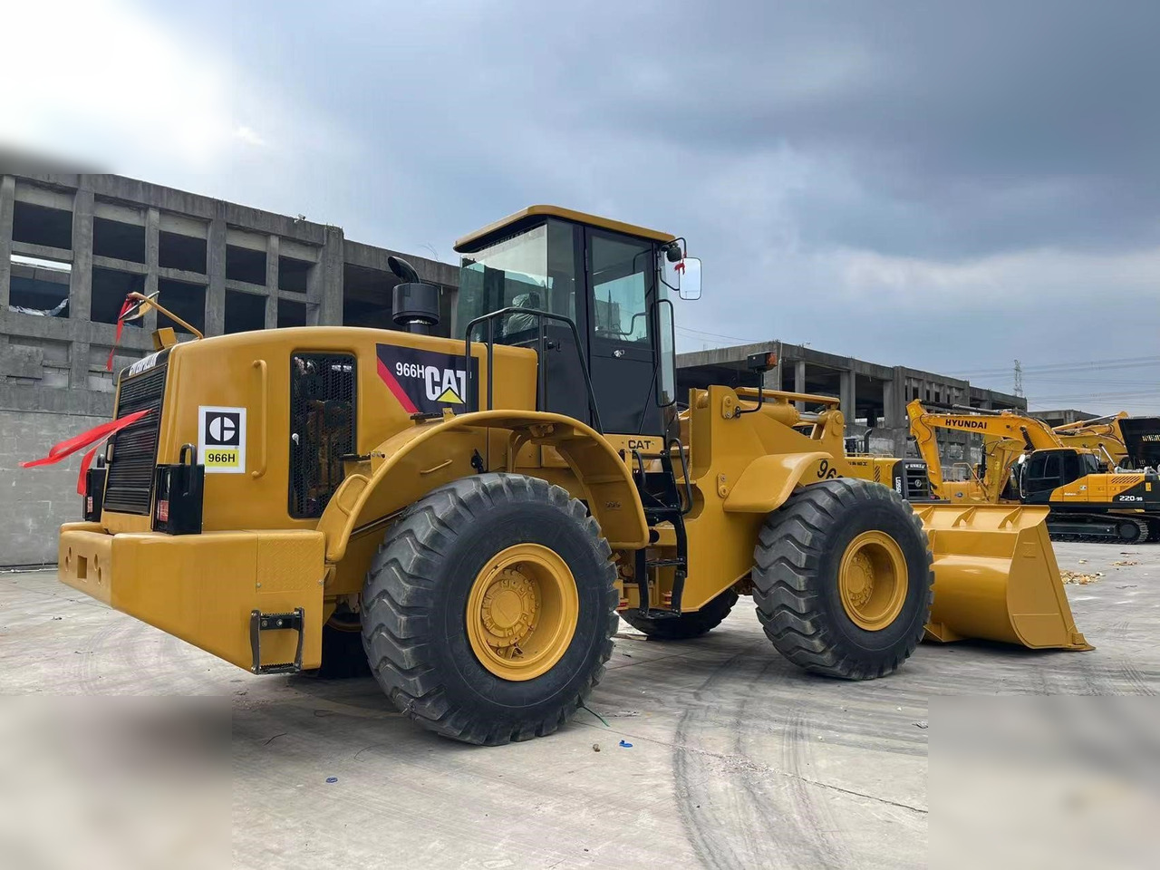 CATERPILLAR 966H - Utovarivač točkaš: slika 2 CATERPILLAR 966H - Utovarivač točkaš: slika 2