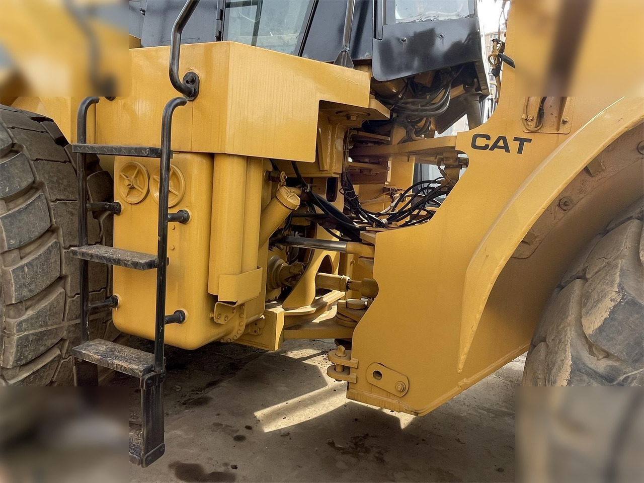 CATERPILLAR 980G - Utovarivač točkaš: slika 5 CATERPILLAR 980G - Utovarivač točkaš: slika 5