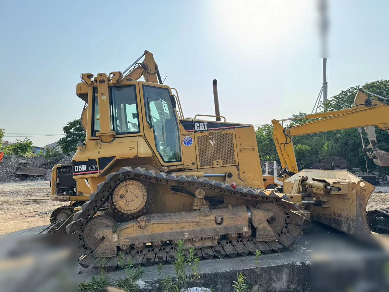 CATERPILLAR D5N - Buldožer: slika 2 CATERPILLAR D5N - Buldožer: slika 2
