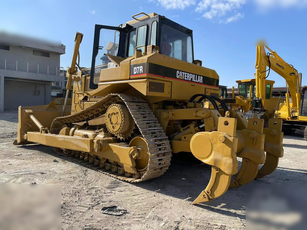 CATERPILLAR D7R II - Buldožer: slika 2 CATERPILLAR D7R II - Buldožer: slika 2
