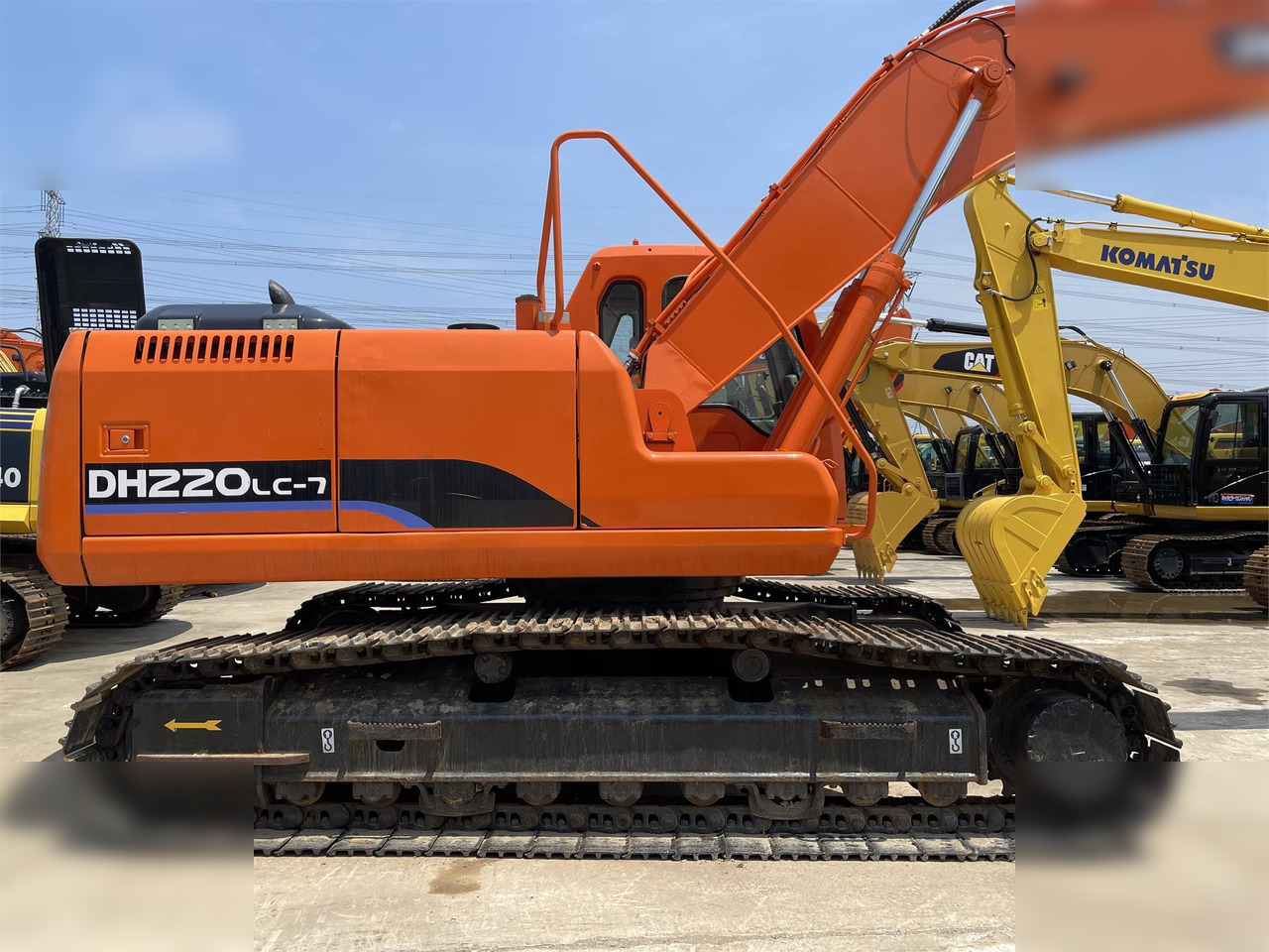 DOOSAN DH220 LC-7 - Bager guseničar: slika 4 DOOSAN DH220 LC-7 - Bager guseničar: slika 4