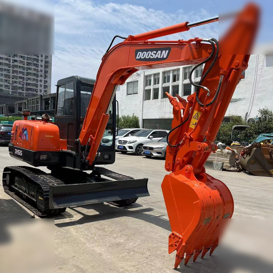 DOOSAN DH55-V - Mini bager: slika 2 DOOSAN DH55-V - Mini bager: slika 2