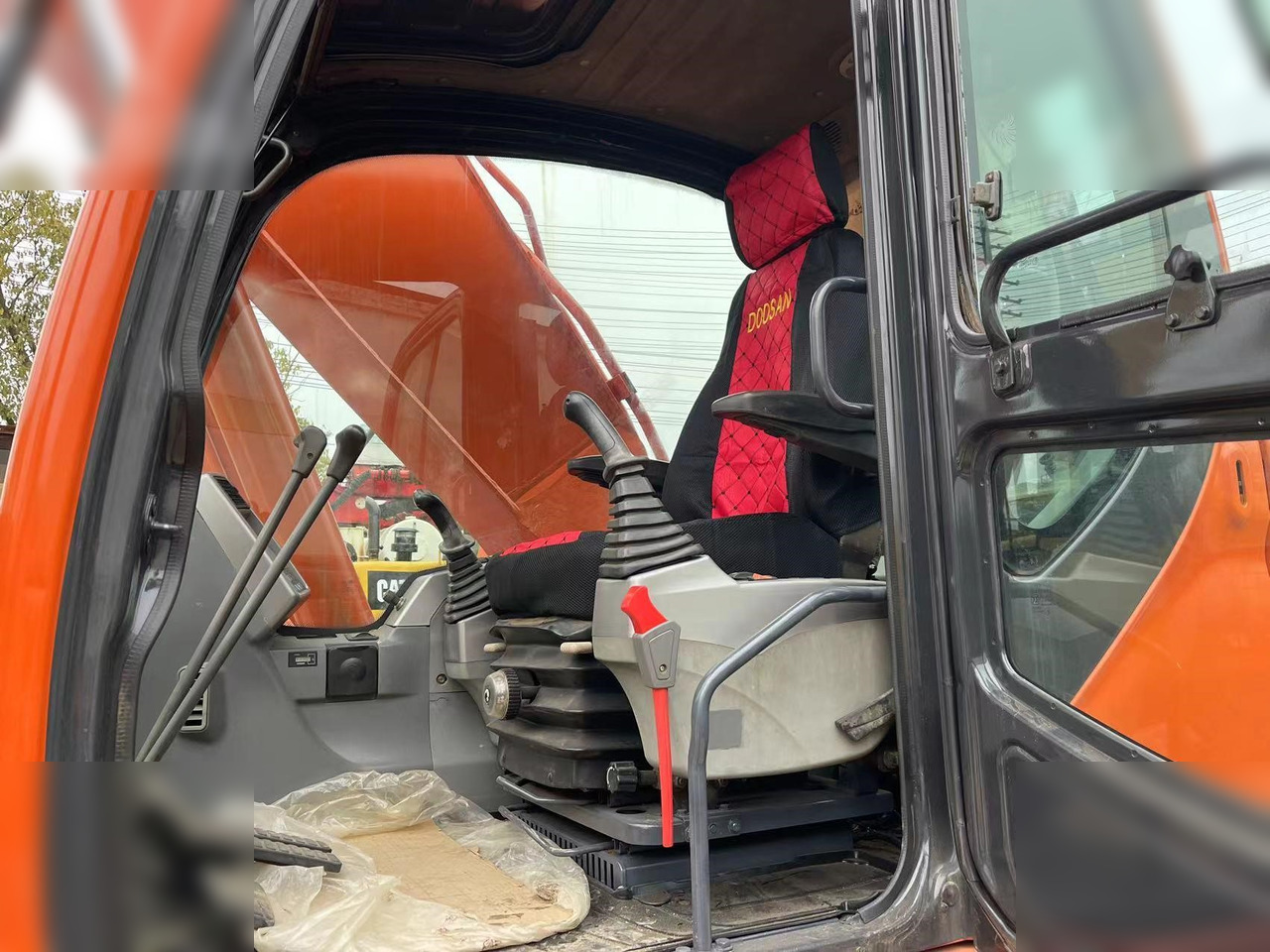 Bager guseničar DOOSAN DX225 LC: slika 6 Bager guseničar DOOSAN DX225 LC: slika 6