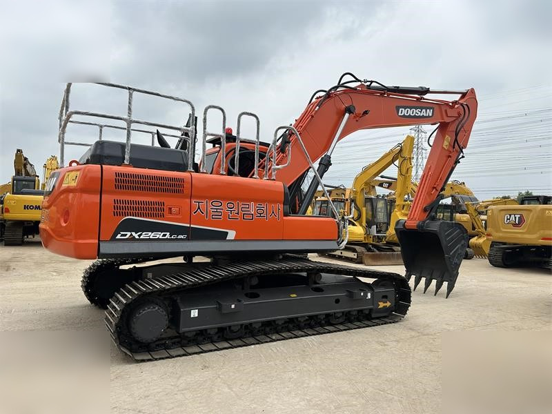 DOOSAN DX260 LC - Bager guseničar: slika 2 DOOSAN DX260 LC - Bager guseničar: slika 2