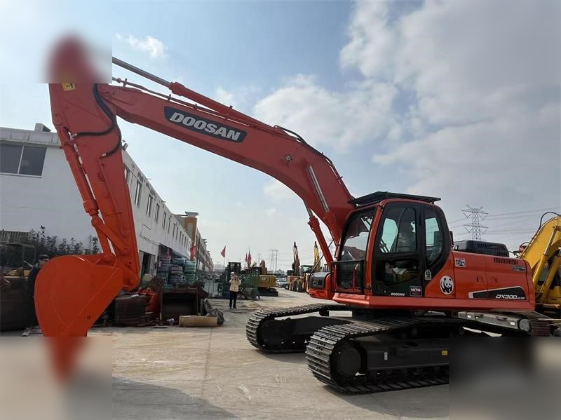DOOSAN DX300 LC-9C - Bager guseničar: slika 4 DOOSAN DX300 LC-9C - Bager guseničar: slika 4