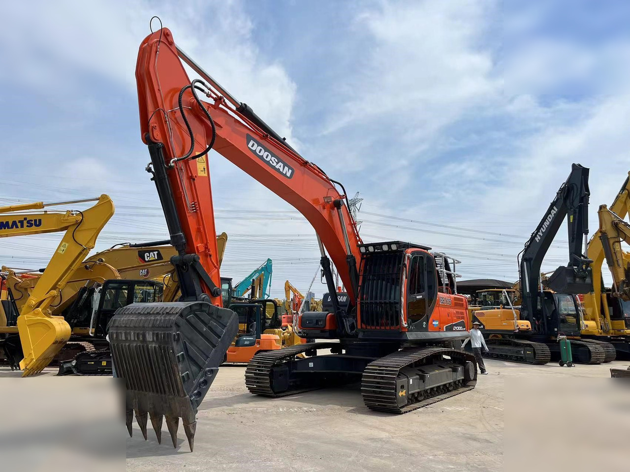 DOOSAN DX300 LCA - Bager guseničar: slika 3 DOOSAN DX300 LCA - Bager guseničar: slika 3