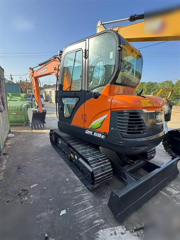 DOOSAN DX60E-10N - Bager guseničar: slika 5 DOOSAN DX60E-10N - Bager guseničar: slika 5
