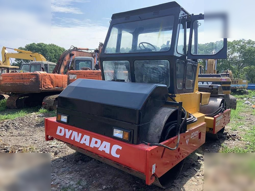 DYNAPAC CC421 - Valjak za puteve: slika 3 DYNAPAC CC421 - Valjak za puteve: slika 3