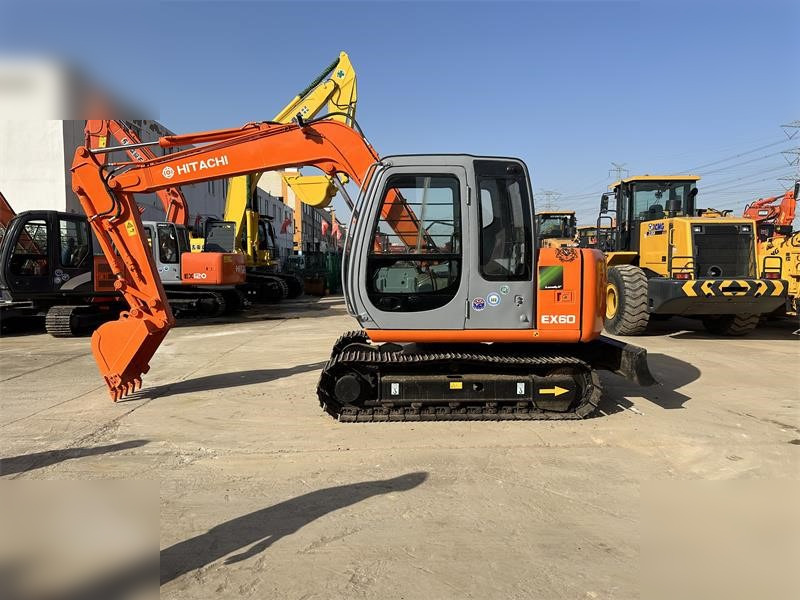HITACHI EX60-5 - Bager guseničar: slika 1 HITACHI EX60-5 - Bager guseničar: slika 1