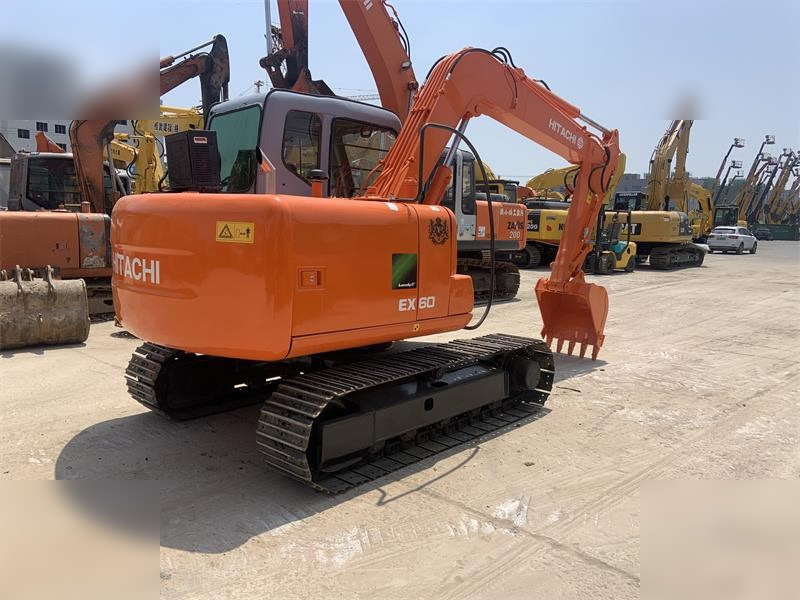 HITACHI EX60 LC-5 - Bager guseničar: slika 1 HITACHI EX60 LC-5 - Bager guseničar: slika 1