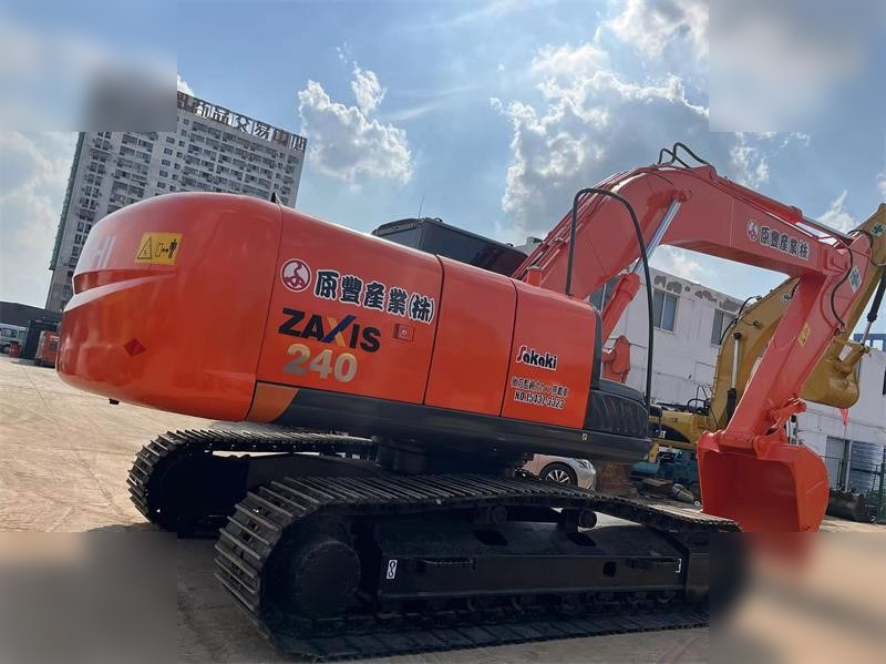 HITACHI ZX240-3 - Bager guseničar: slika 2 HITACHI ZX240-3 - Bager guseničar: slika 2