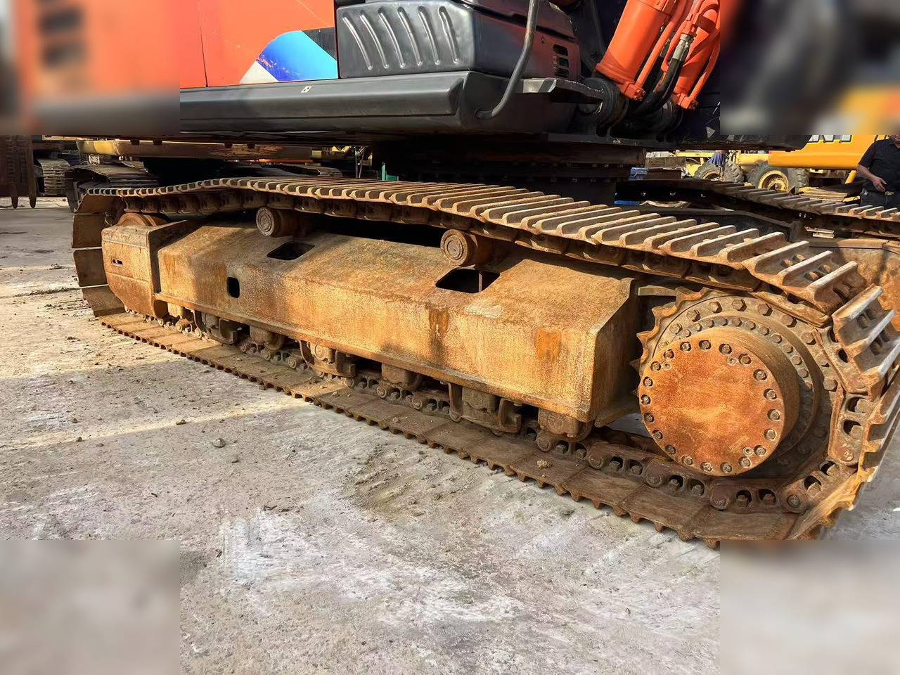 HITACHI ZX350H-5G - Bager guseničar: slika 4 HITACHI ZX350H-5G - Bager guseničar: slika 4