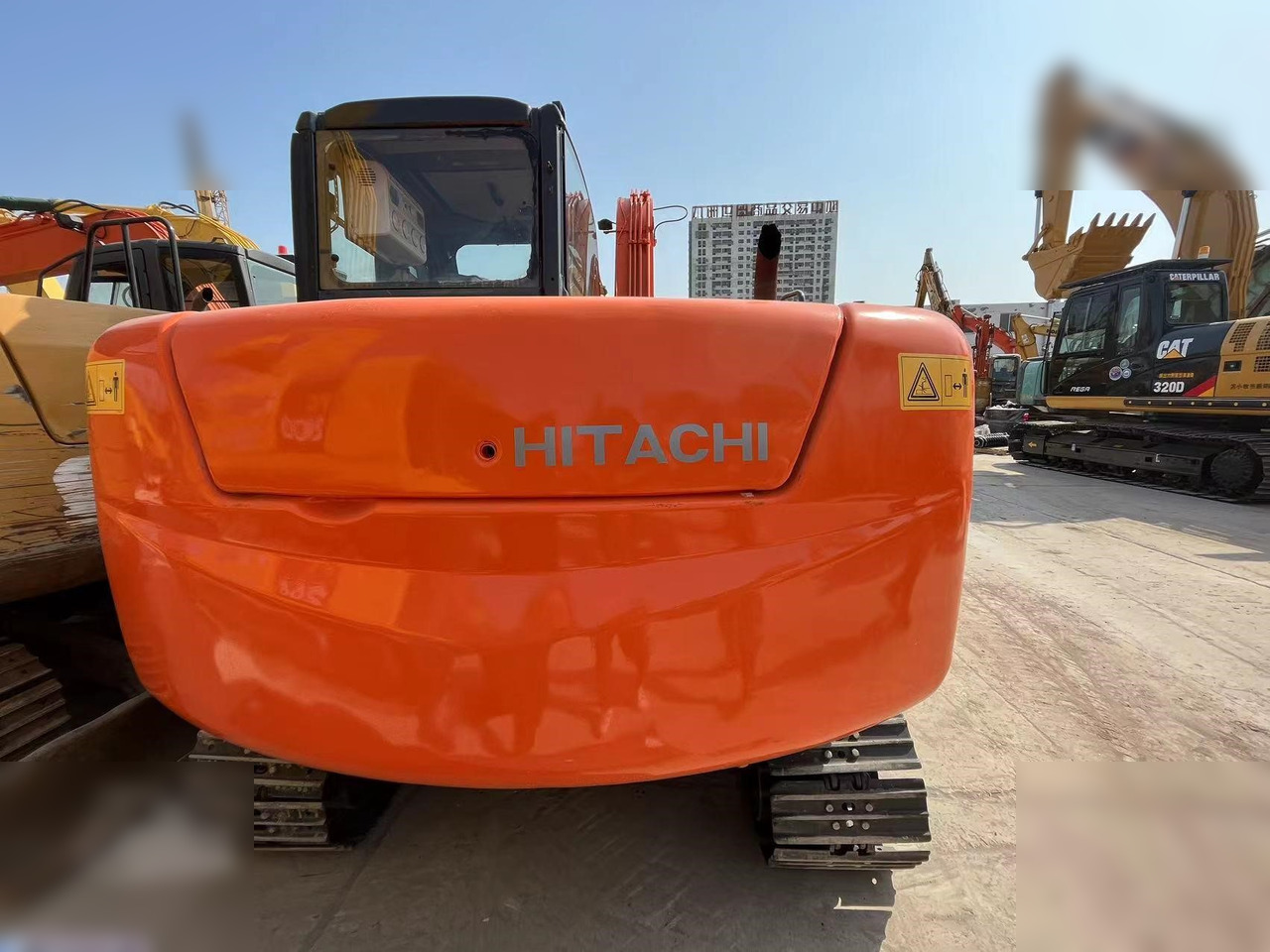 HITACHI ZX60 - Bager guseničar: slika 2 HITACHI ZX60 - Bager guseničar: slika 2