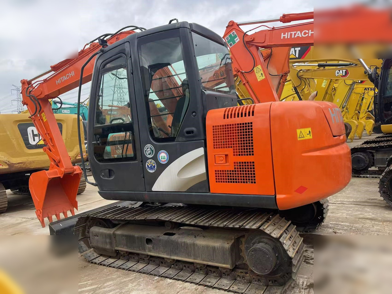 HITACHI ZX70-5G - Bager guseničar: slika 3 HITACHI ZX70-5G - Bager guseničar: slika 3